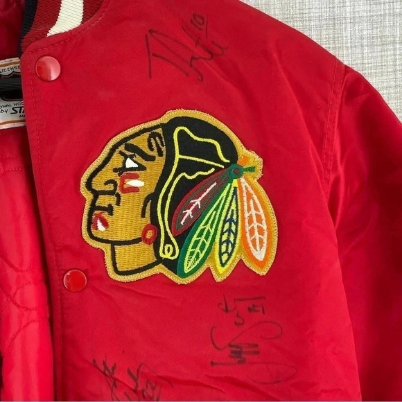 Vintage Starter Blackhawks jacket signed size small 1637 - Picture 3 of 16